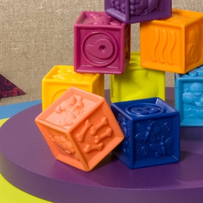 Soft Stacking Educational Building Squeeze Baby Blocks สำหรับเด็กวัยหัดเดิน 6 เดือนขึ้นไป