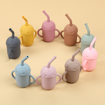 ถ้วยหัดดื่มซิลิโคนฝาปิดกันรั่ว 2 หู 5oz Kids สำหรับเด็กอายุมากกว่า 6 เดือน