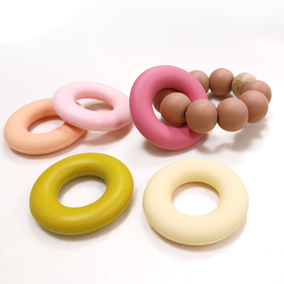 แหวนยางกัดซิลิโคนรูปโดนัท SGS 4.2*4.2*0.9cm For ที่รัก