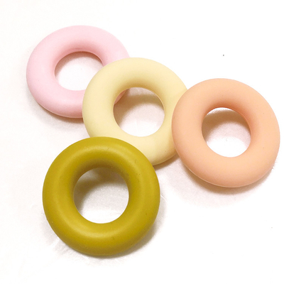 แหวนยางกัดซิลิโคนรูปโดนัท SGS 4.2*4.2*0.9cm For ที่รัก