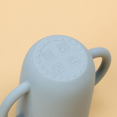 ถ้วยฟางซิลิโคนกันกลิ่นปลอดสาร BPA พลาสติกไม่แตกหักพร้อมฝาปิด